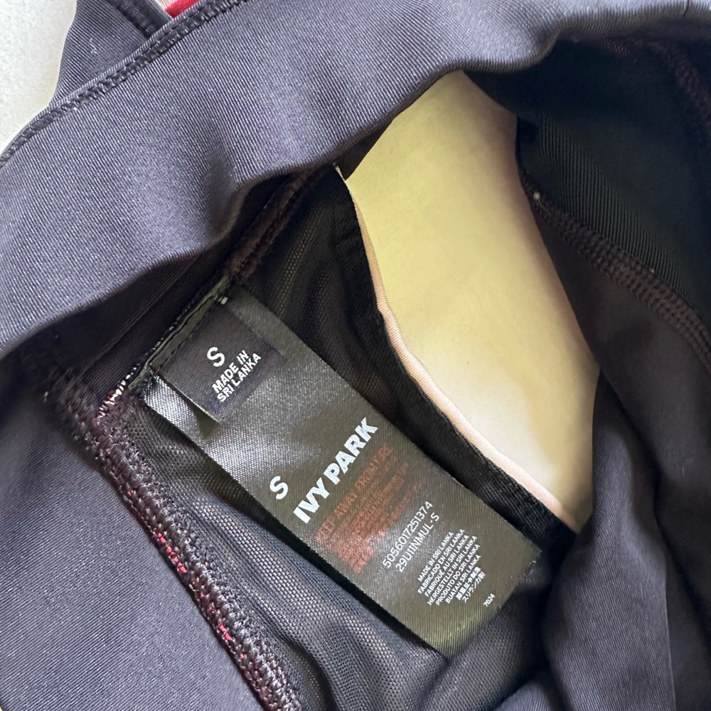 Ivy Park Colorblock Sports Bra - Picture 6 of 8